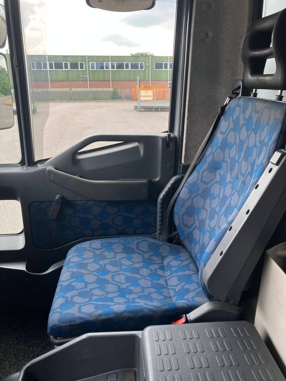 Horse truck Iveco 75E Diesel 2006 2006 75E 2006 1 image 12