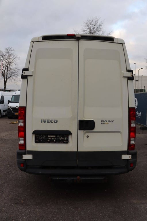 Iveco Daily 35S13 Diesel 2010 Van 2010 Daily 35S13 2010 1 image 5