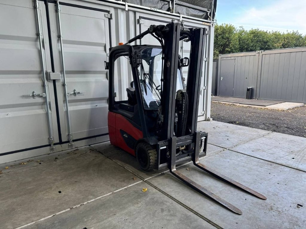 Forklift Linde E16C-02 Electric 1600kg 2014 2014 E16C-02 2014 1 Forklift image 11