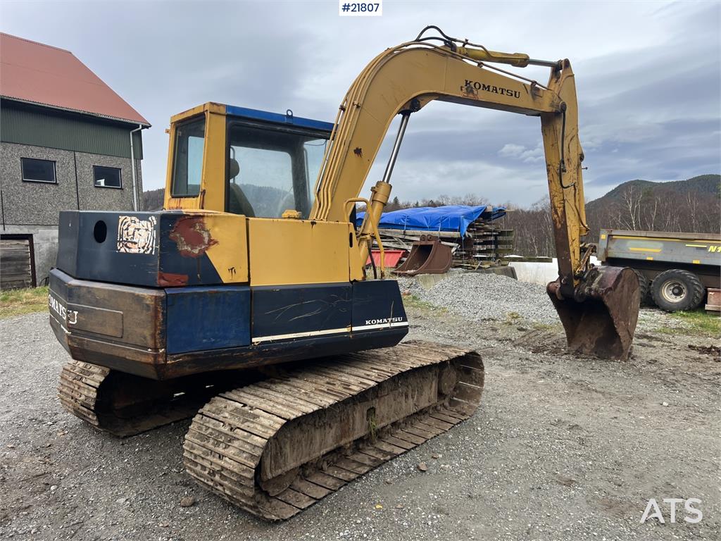 Komatsu PC60-5 1995 21807 PC60-5 1995 1 Crawler Excavators image 4