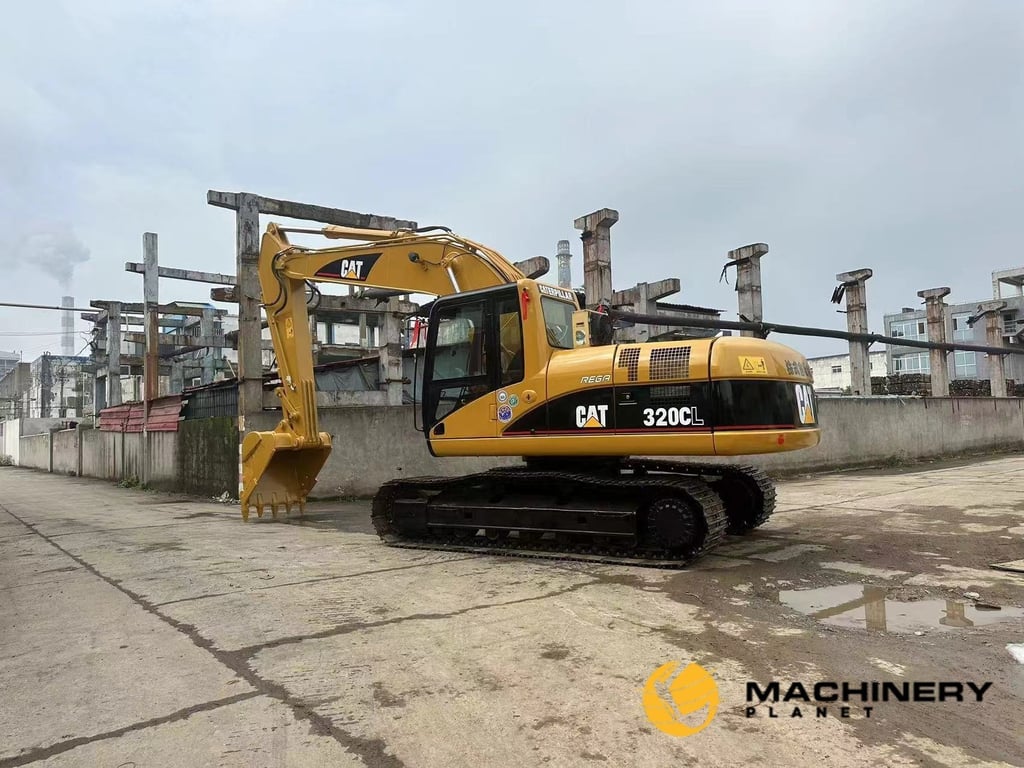 320C Caterpillar Used Crawler Excavator LOW PRICE 320C 2018 1 Crawler Excavators image 3