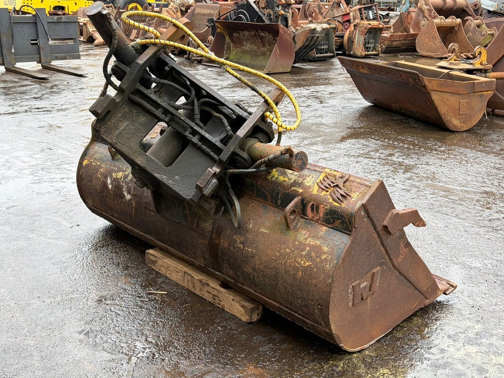 Verachtert tilting bucket CW-40 bucket width: 2400mm 70001955 Verachtert tilting bucket CW-40 bucket width: 2400mm 1 image 6