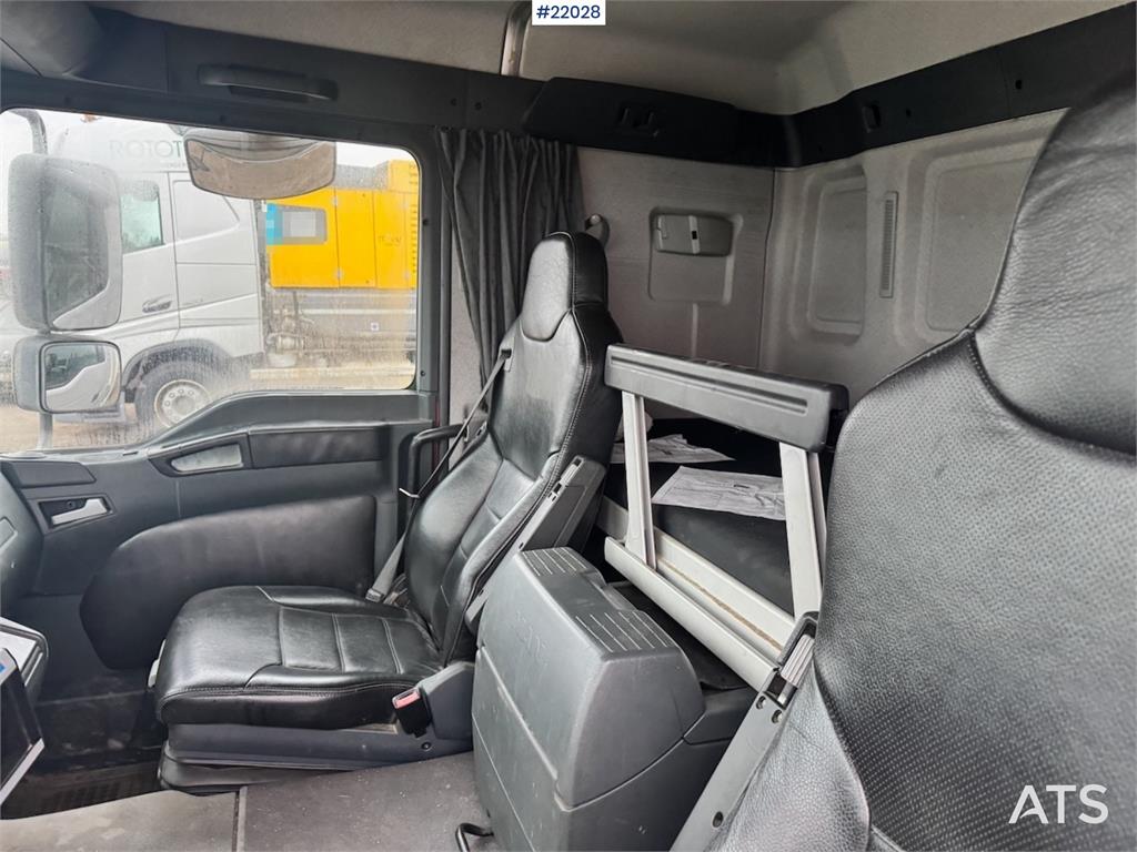 MAN TGL 12.210 4x2 box truck with full side opening 2008 22028 TGL 12.210 4x2 box with full side opening 2008 1 image 11