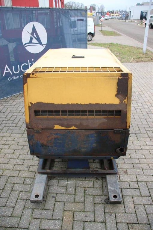 Compressor Compair C50 Diesel 2009 2009 Compair C50 2009 1 Compressors image 6