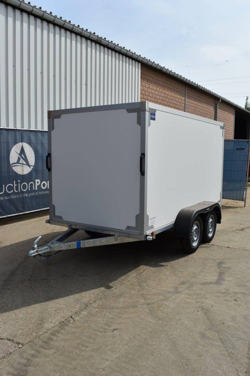 Closed Trailer Kerenzo 750kg 300x150x150cm KERENZO 1 image 9