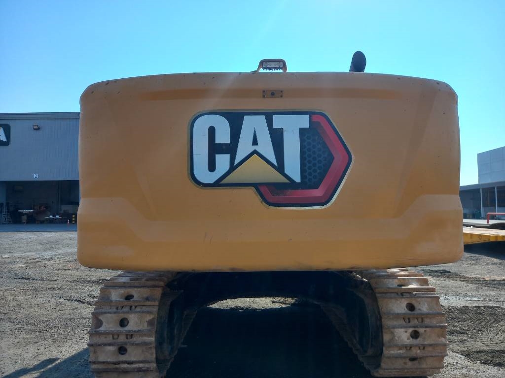 CAT 350 (Abu Dhabi) 2022 ETR-1094 350 (Abu Dhabi) 2022 1 Crawler Excavators image 4