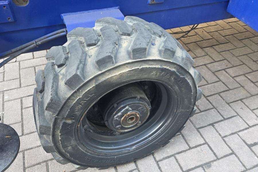 Haulotte H15SX Diesel, 4x4 Drive, 15 Working Height, 500kg 2004 HAULOTTE - H15SX - 90369 H15SX Diesel, 4x4 Drive, 15 Worki...