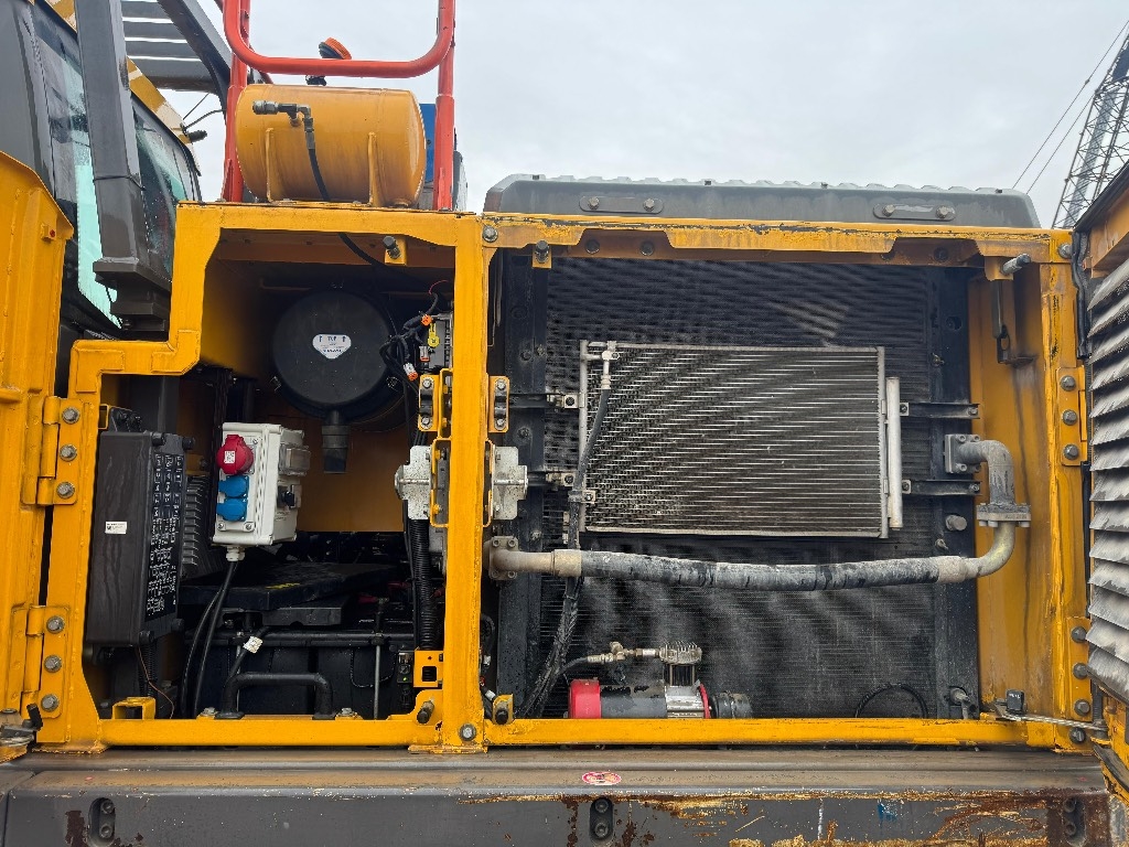 Volvo EC 300 EL 2018 5459 EC 300 EL 2018 1 Crawler Excavators image 14