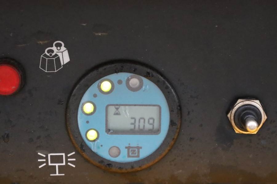 Haulotte Compact 10 Electric, 10.2m Working Height, 450kg C 2019 HAULOTTE - Compact 10 - 63299 Compact 10 Electric, 10.2m ...