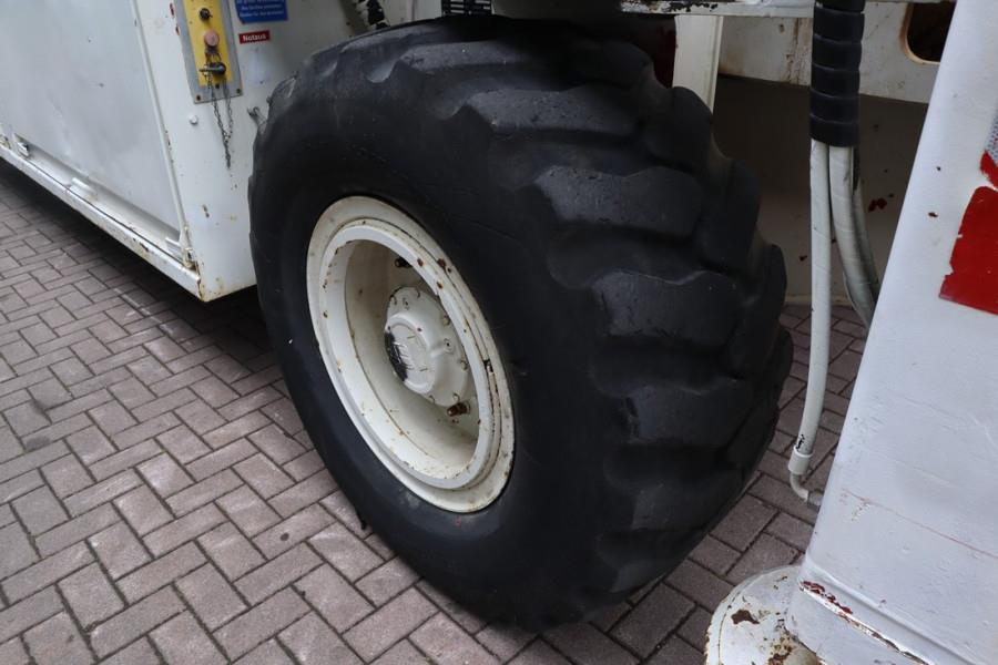 Liftlux SL320-30DS Diesel, 4x4 Drive, 34m Working Height, 1999 LIFTLUX - SL320-30DS - 90091 Liftlux SL320-30DS Diesel, 4x4...
