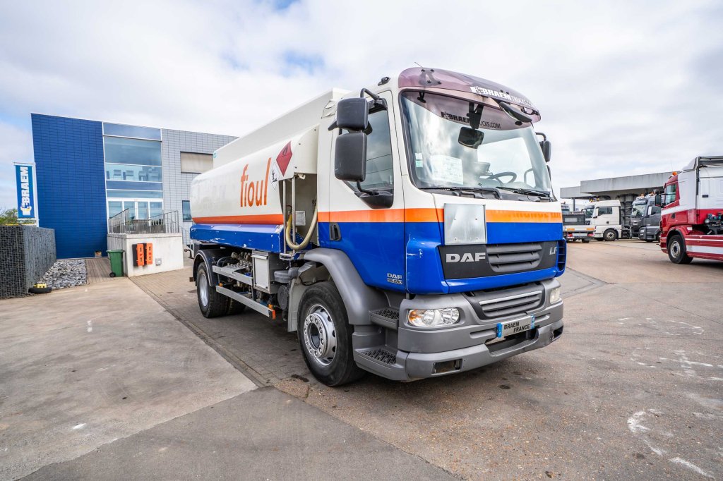 DAF LF55 280+ ALU 13000L/4 COMP. 2009 E63679 DAF LF55 280+ ALU 13000L/4 COMP. 2009 1 image 2