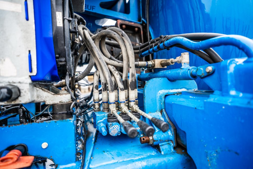 DE BUF BETON MIXER/MISCHER/MALAXEUR-12M3-2020-MOTOR/MOTEUR 2016 E65297 De Buf BETON MIXER/MISCHER/MALAXEUR-12M3-2020-MOTOR...