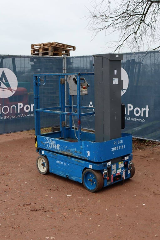 SkyJack SJ12 Electric Mast Lift 5.66m 2015 2015 SJ12 2015 1 image 4