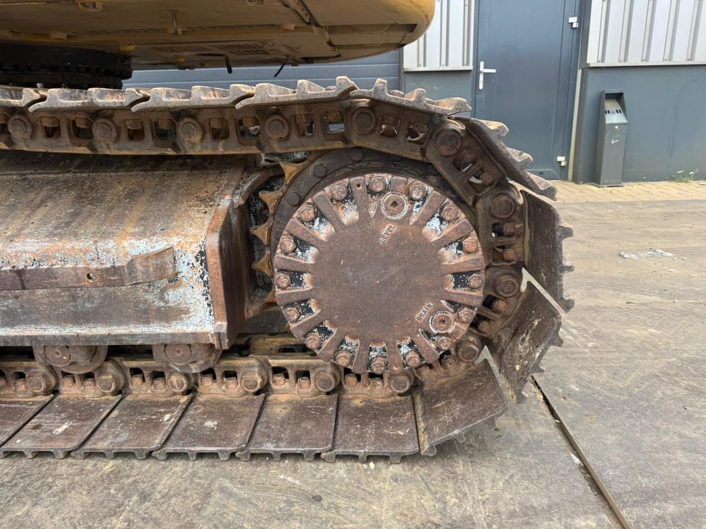 Caterpillar 320E LRR 2013 00033659 320E LRR 2013 1 image 13