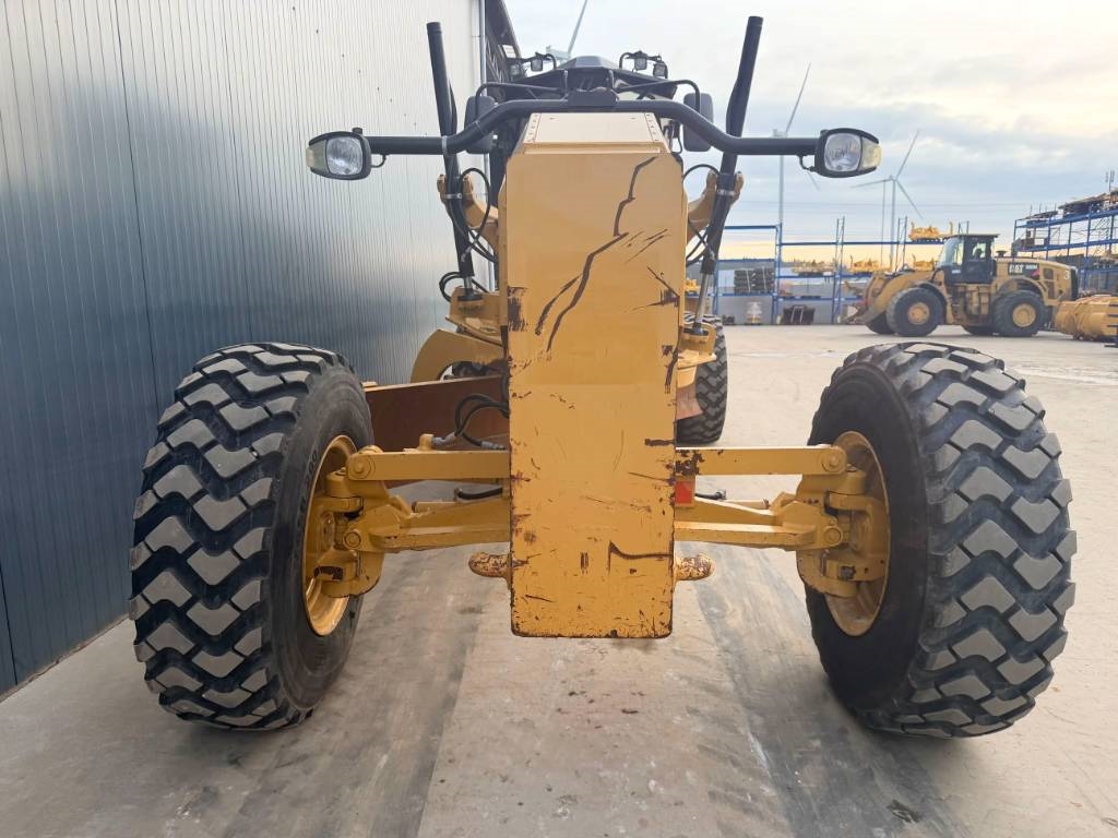 CAT 140M3 2017 210103 140M3 2017 1 Motor graders image 8