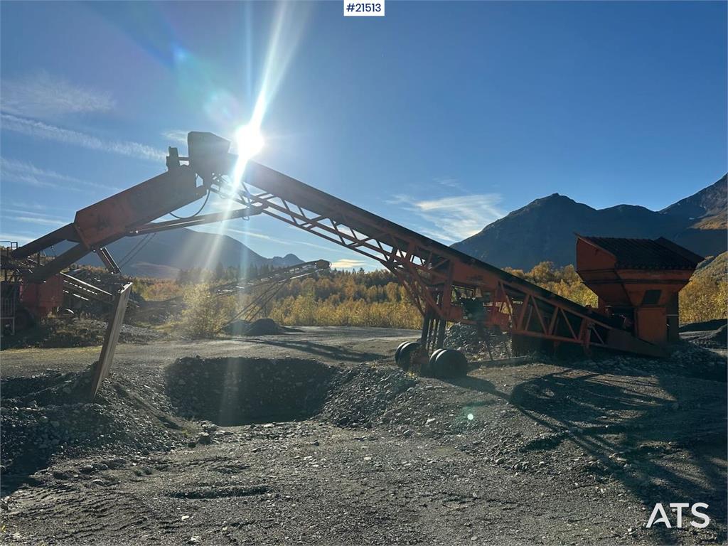 Finlay Hydrascreen screener with feed hopper 21513 Hydrascreen screener with feed hopper 1 image 2