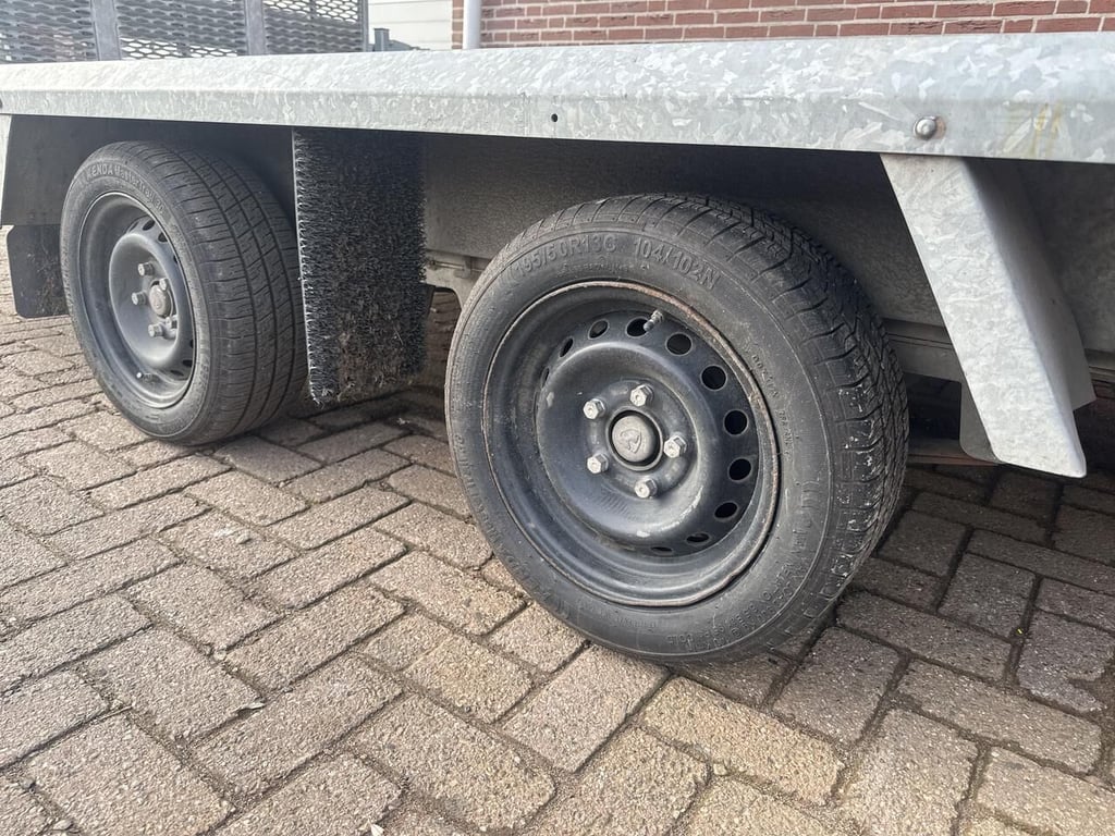 Heavy machinery product image - Image 6 of 8