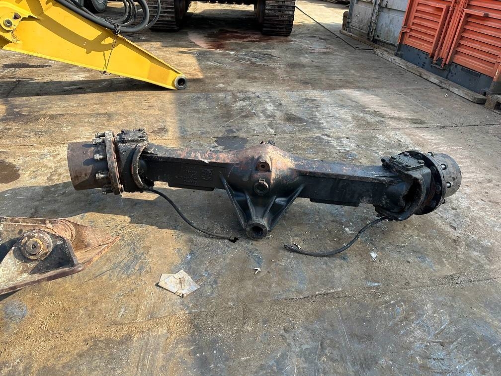 CAT 214 B FT axel zf 4472074023 5069 214 B FT axel zf 4472074023 1 Wheeled Excavators image 3