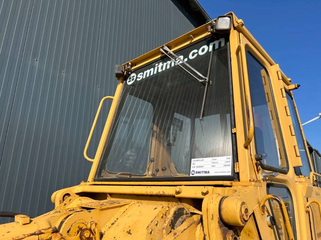 CAT 953 - Ripper 1986 206459 953 - Ripper 1986 1 image 12