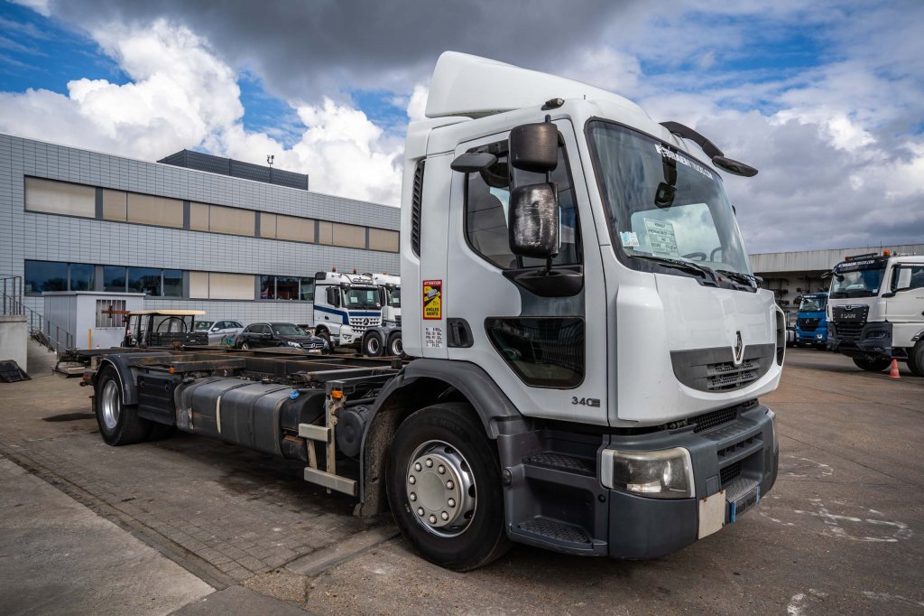 RENAULT PREMIUM 340 DXI // HAYON RETRACT 2013 E63383 Renault PREMIUM 340 DXI // HAYON RETRACT 2013 1 image 2