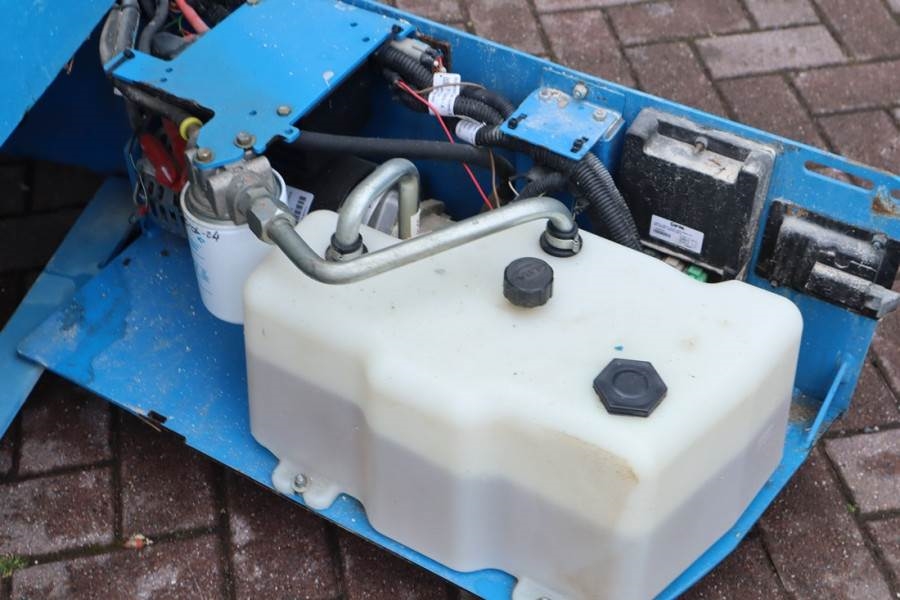 Genie GS1932 Electric, Working Height 7.8 m, 227kg Capac 2013 GENIE - GS1932 - 90019 GS1932 Electric, Working Height 7.8 m...