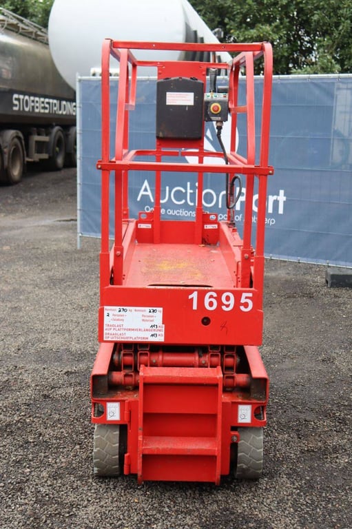 Scissor lift Haulotte Optimum 6 Electric 6.45m 2009 2009 Optimum 6 2009 1 Scissor Lifts image 5