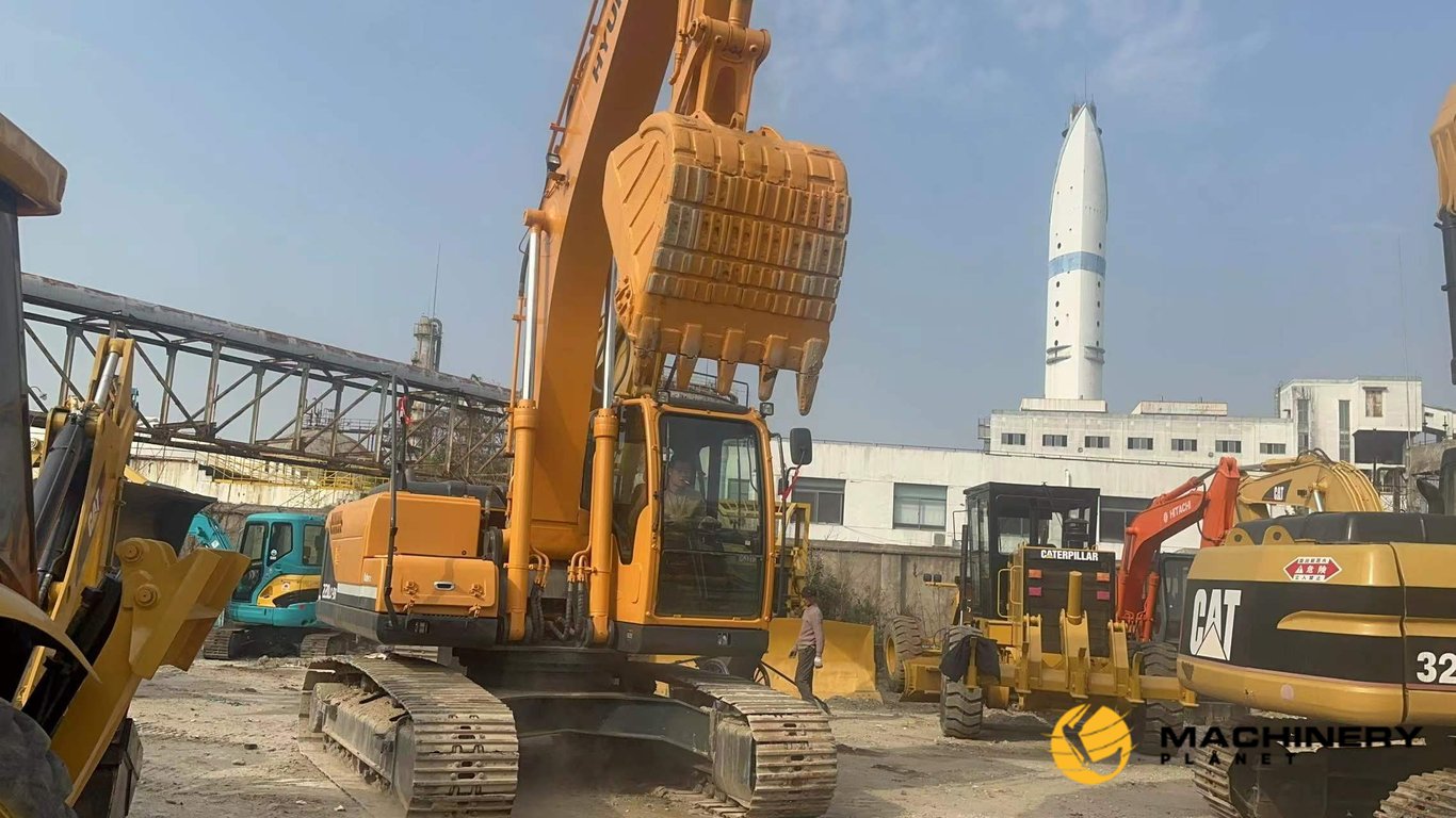 HYUNDAI R220LC-9S Used Crawler Excavator Original Good Condition R220LC-9S 2019 1 Crawler Excavators image 2