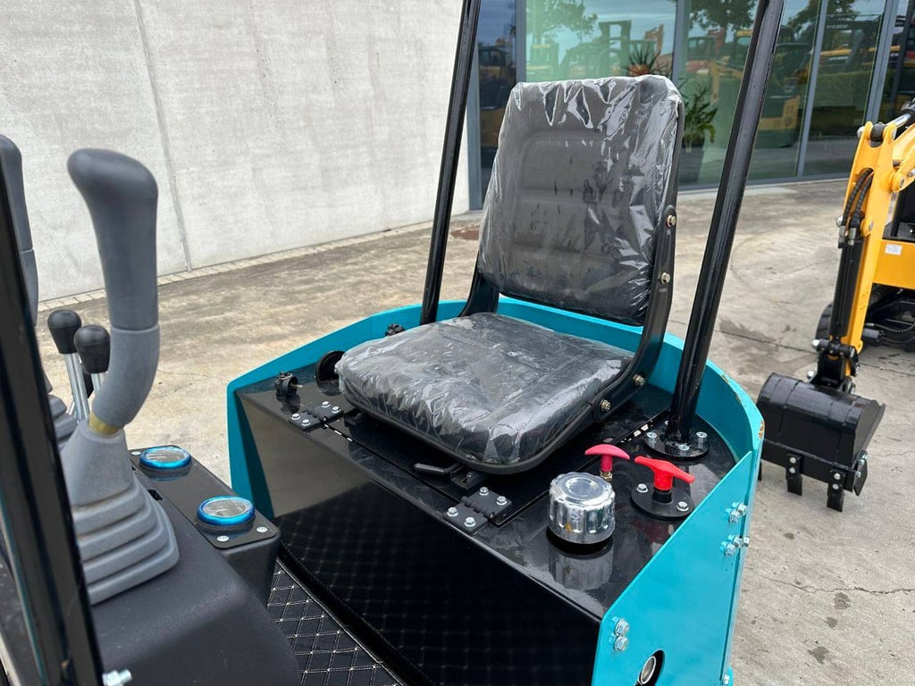 Mini Excavator JPC KV12 Diesel 2025 New 2025 JPC KV12 2025 0 image 15