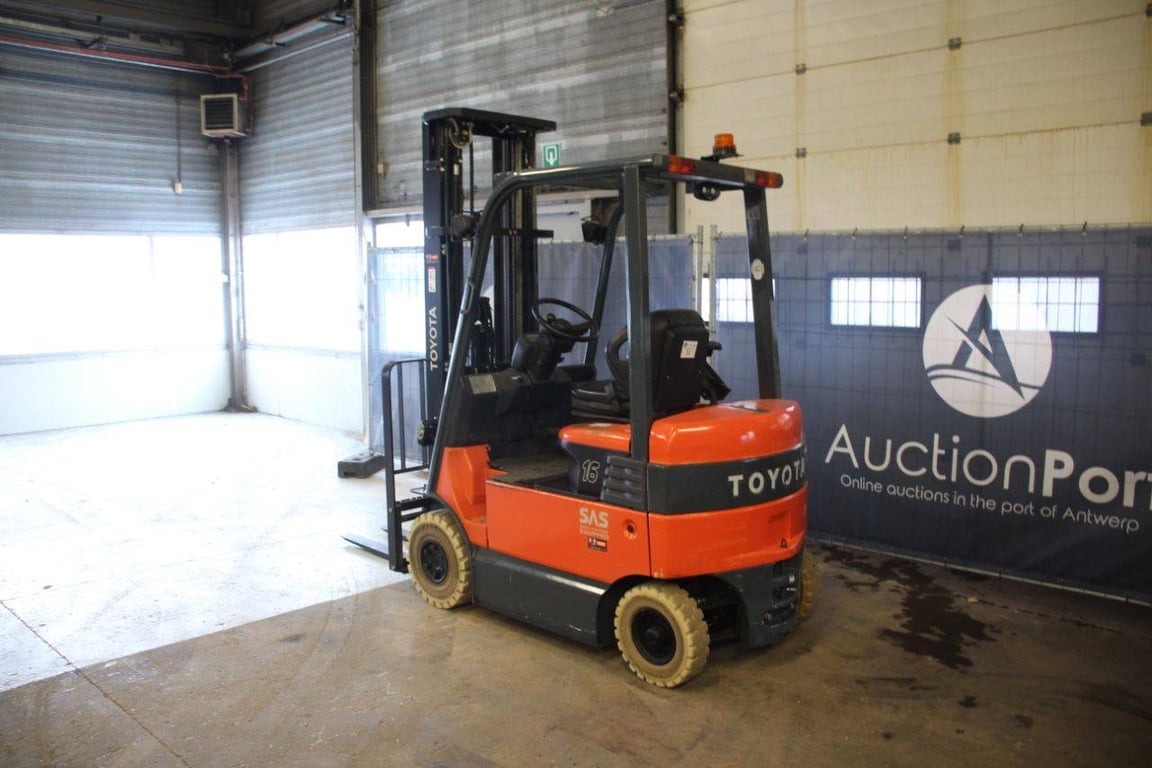 Forklift Toyota 7FBMF16 Electric 1360kg 6m 2006 2006 7FBMF16 2006 1 Forklift image 3
