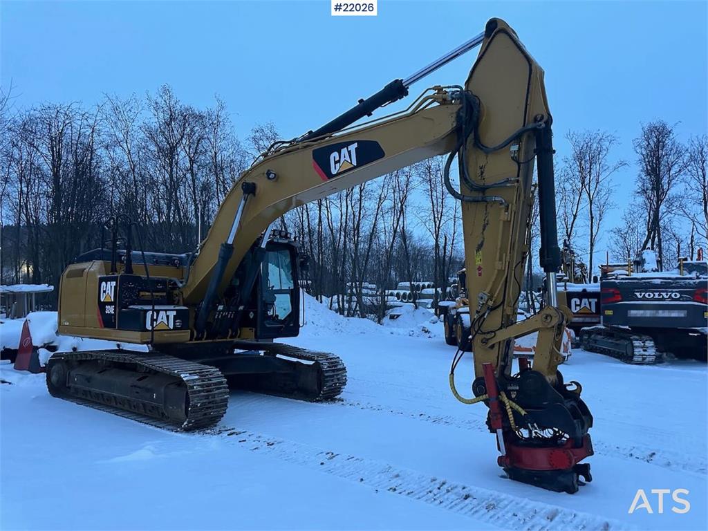 CAT 324E excavator with/ GPS and grading bucket. WATCH 2012 22026 324E excavator with/ GPS and grading bucket. WATCH 2012 ...