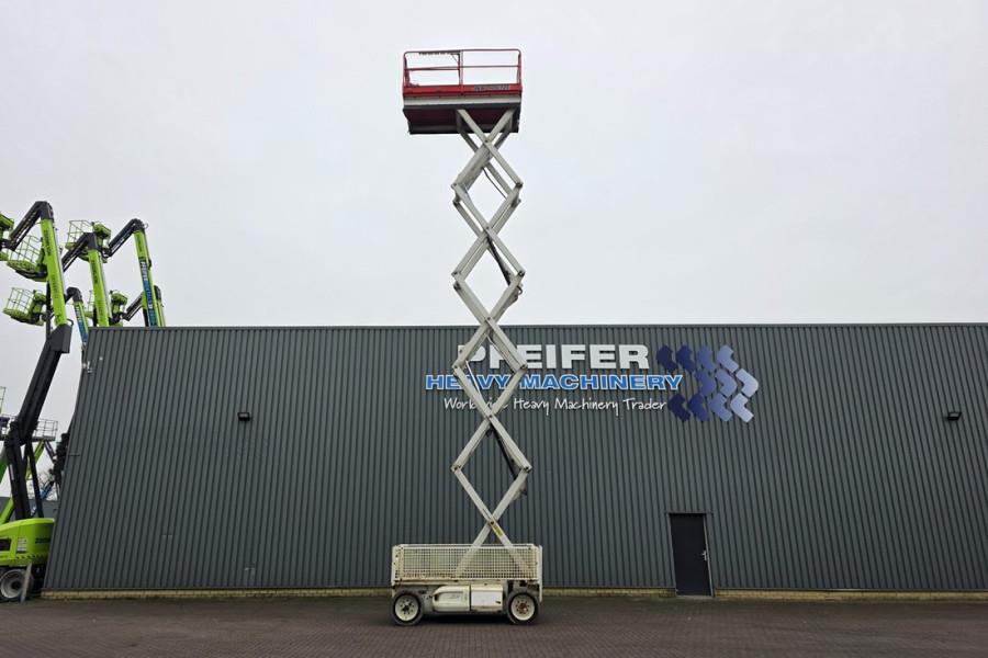 JLG 4069LE Electric, 14.2m Working Height, 360kg Capac 2008 JLG - 4069LE - 90380 4069LE Electric, 14.2m Working Height, 36...