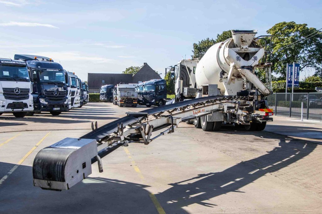 RENAULT C430+THEAM 12M (belt/band/tapis) 2017 E58366 Renault C430+THEAM 12M (belt/band/tapis) 2017 1 image 2