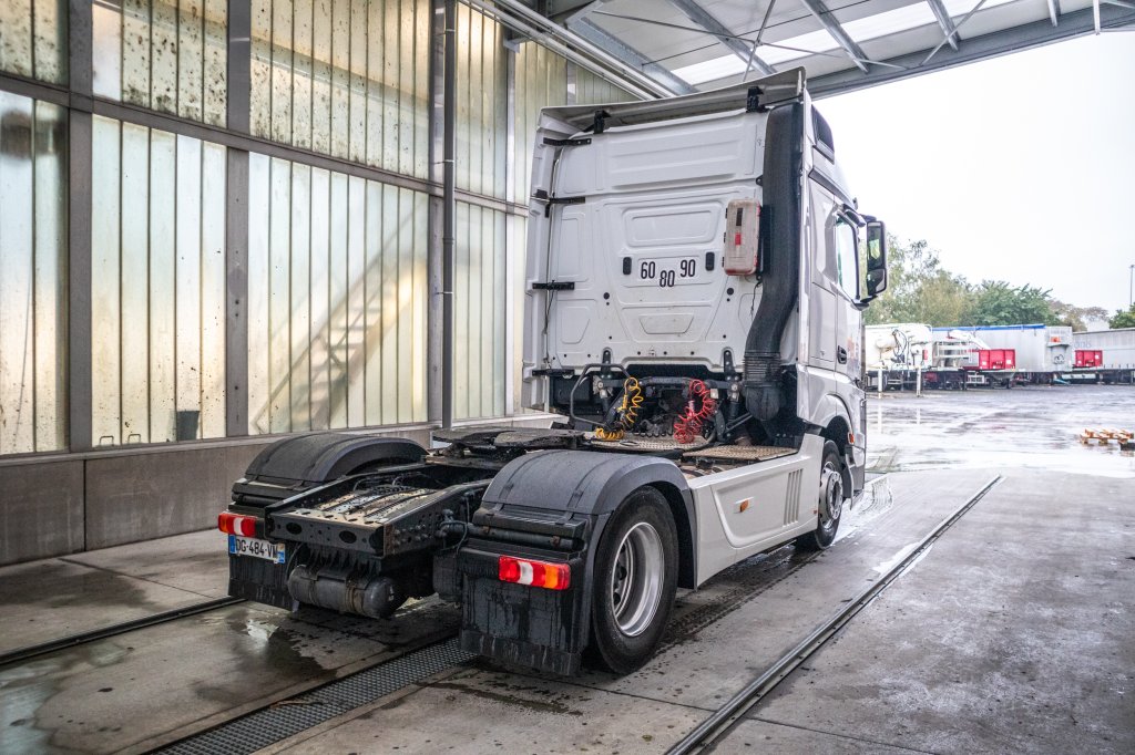 MERCEDES ACTROS 1845LS+E6+VOITH 2014 E60894 ACTROS 1845LS+E6+VOITH 2014 1 image 3