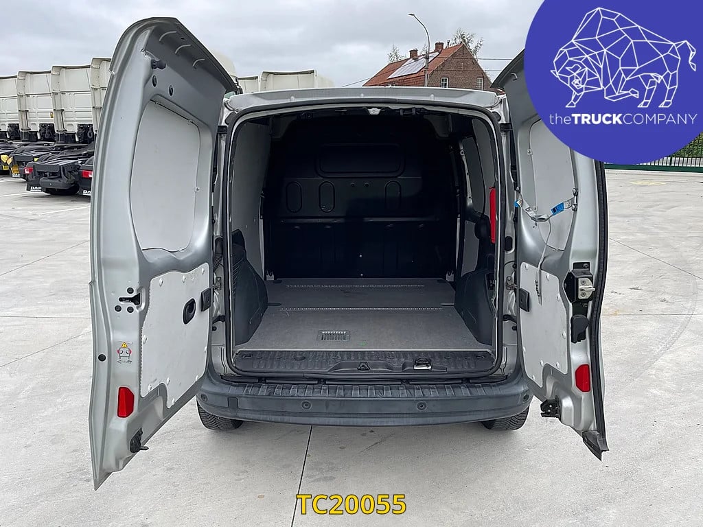Renault Kangoo 1.5 DCI 2017 TC20055 Renault Kangoo 1.5 DCI 2017 1 image 6