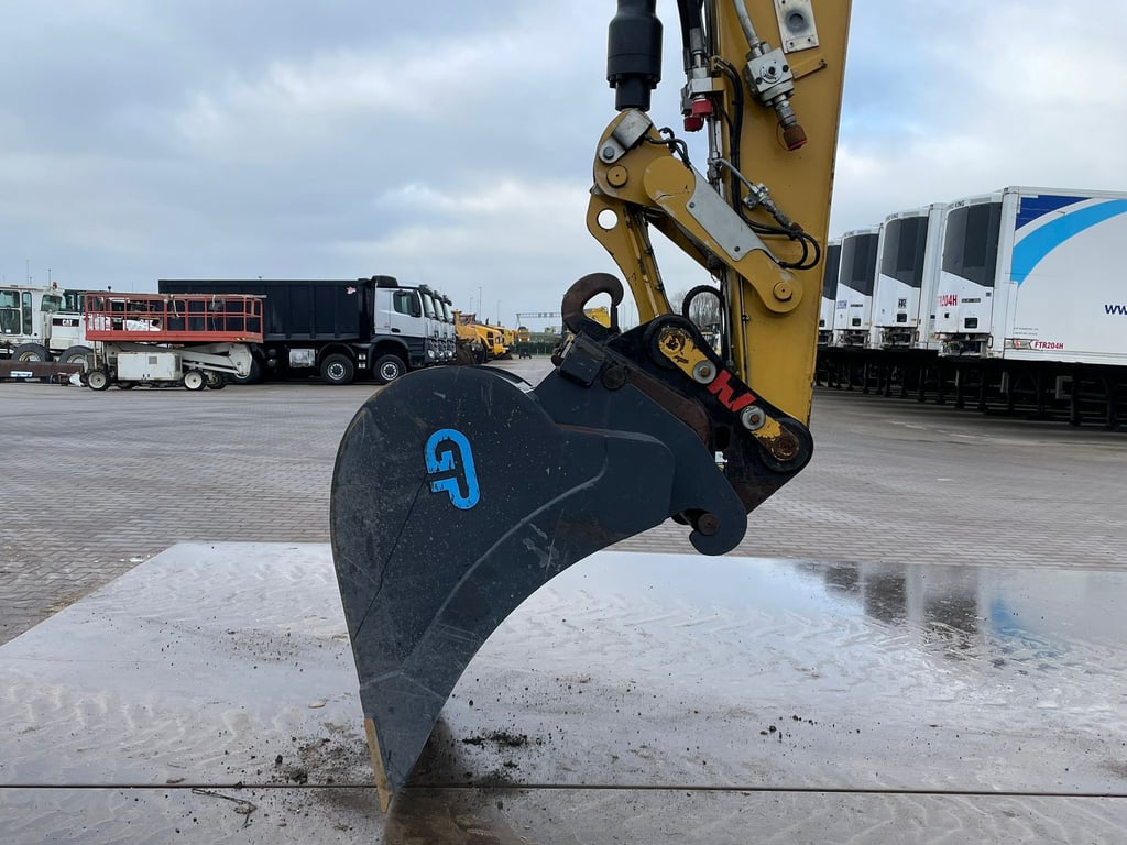 Caterpillar M313D - CE 2016 00032218 M313D - CE 2016 1 image 8