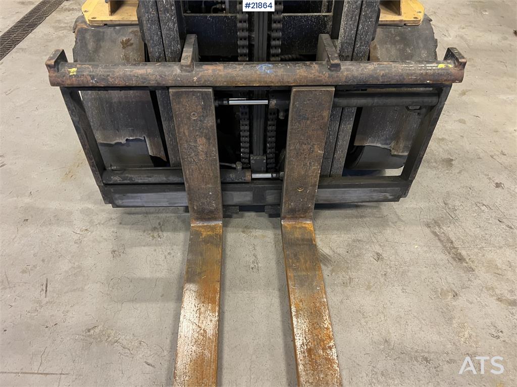 CAT DP30N 2005 21864 DP30N 2005 1 Forklift image 3