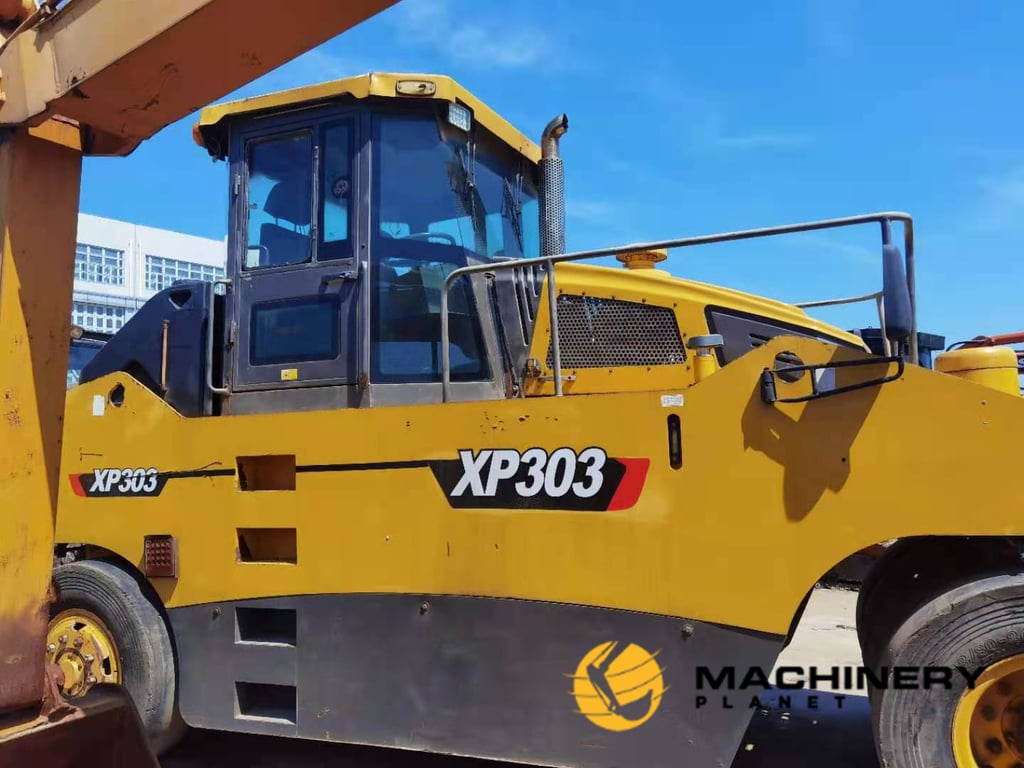 XCMG XP303 Road Roller Used Good Condition XP303 2019 1 image 2