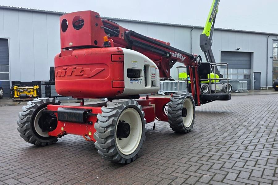 Niftylift HR17 HYBRIDE 4WD Hybrid, 4x4 Drive, 17.2m Working 2013 NIFTYLIFT - HR17 HYBRIDE 4WD - 90358 Niftylift HR17 HYBRI...