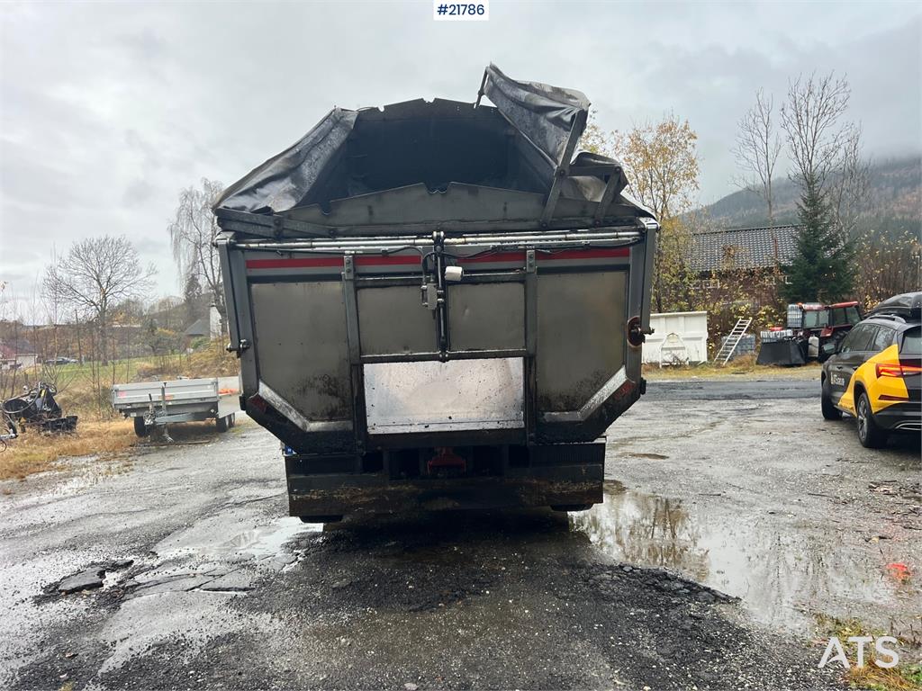 Volvo FH540 8x4 asfaltbil m/ mtdk k218 2 akslet asfalthe 2016 21786 FH540 8x4 asfaltbil m/ mtdk k218 2 akslet asfalthe 201...
