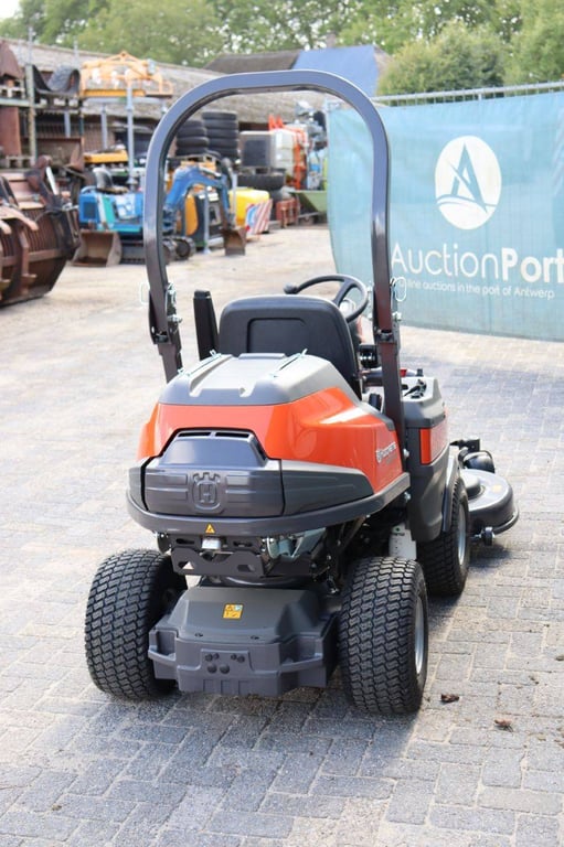 Husqvarna P524X Petrol 15.6kW Riding Mower 2024 New 2024 P524X EFI 2024 0 image 6