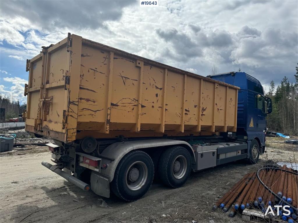 MAN TGX 33.680 Hooklift Truck with Palift Hook 2008 19643 TGX 33.680 Hooklift with Palift Hook 2008 1 image 5