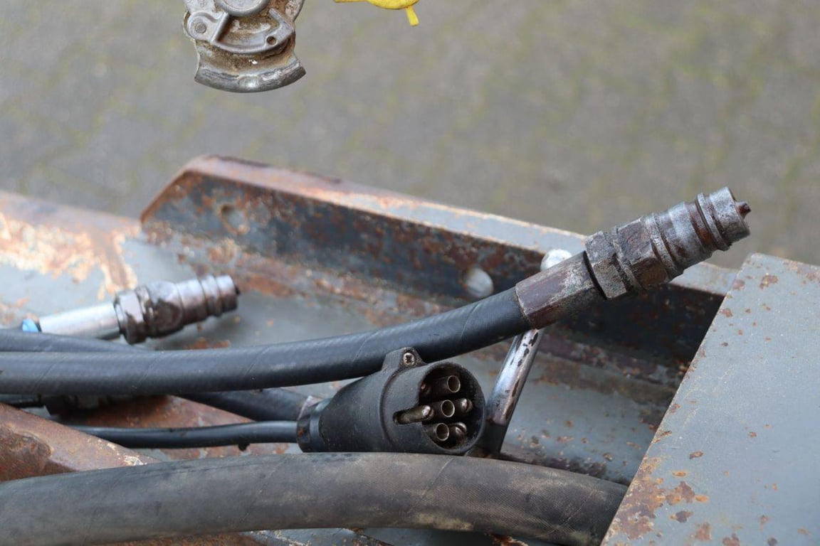 Tipper Trailer Deroo TP05 2008 TP05 2008 1 image 13