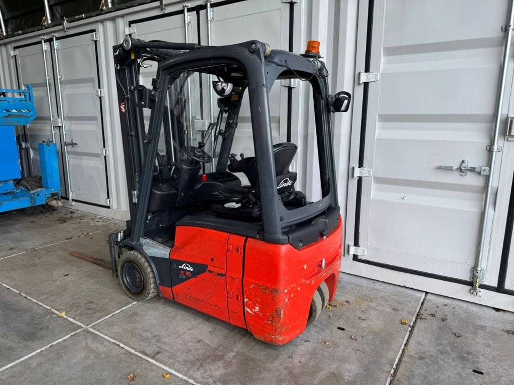 Forklift Linde E16C-02 Electric 1600kg 2014 2014 E16C-02 2014 1 Forklift image 3