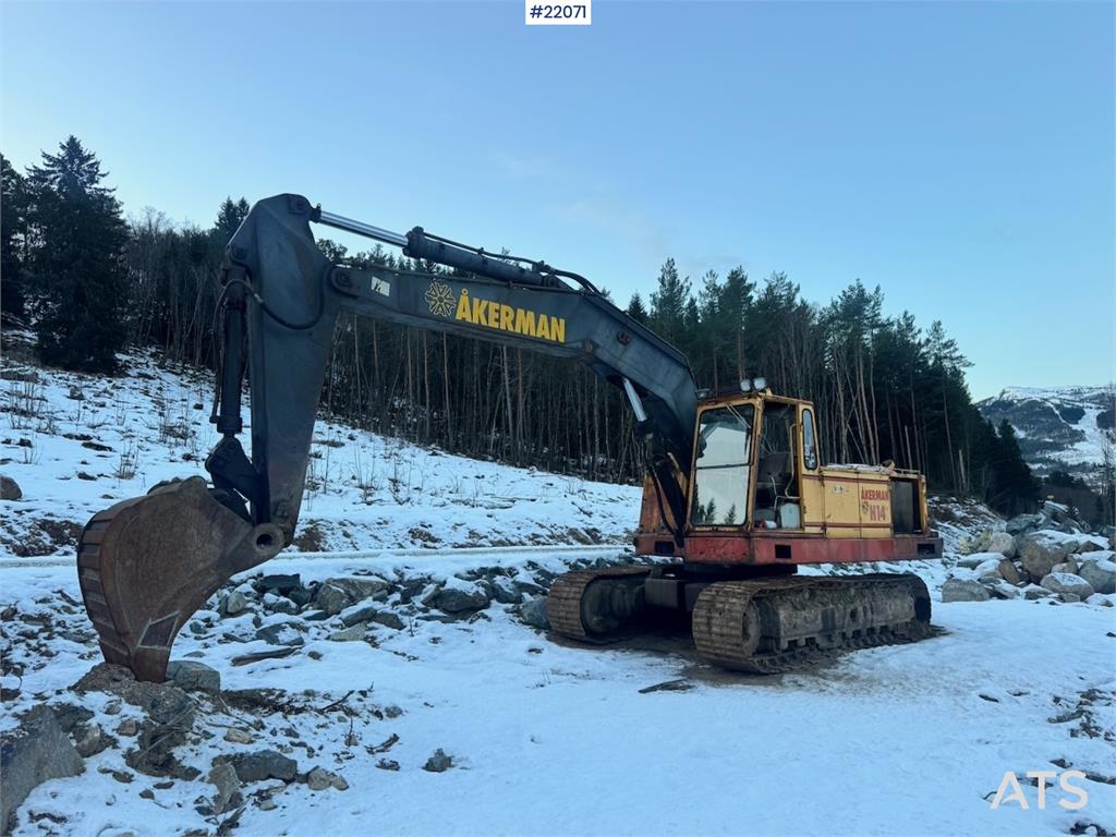 Åkerman H14 1984 22071 Akerman H14 1984 1 Crawler Excavators image 17