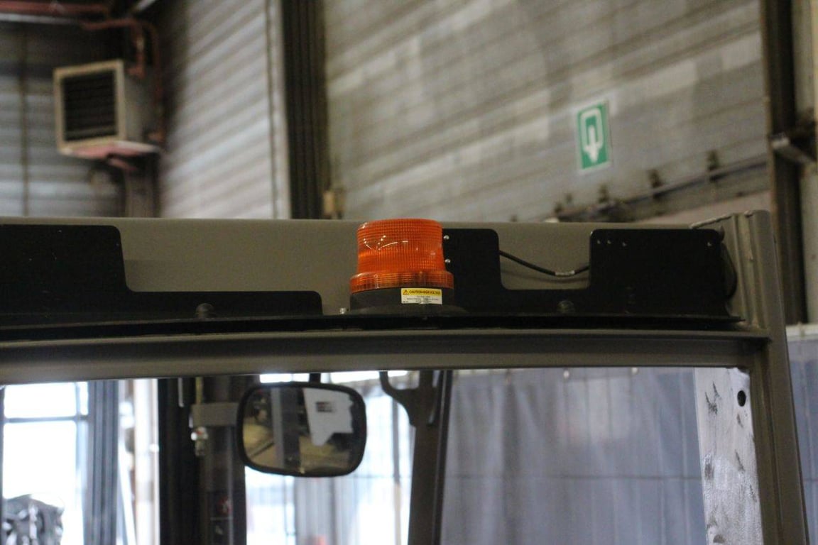 Heavy machinery product image - Image 15 of 15