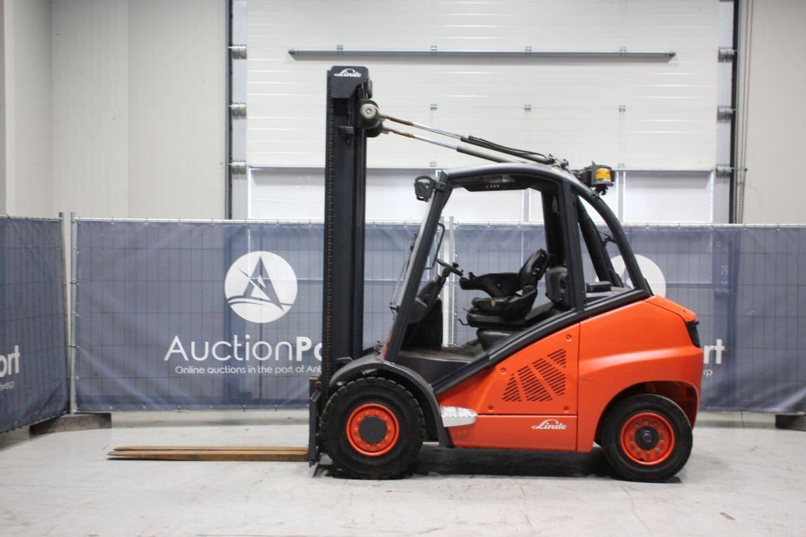 Forklift Linde H45D-02 Diesel 4500kg 2013 2013 H45D-02 2013 1 Forklift image 2