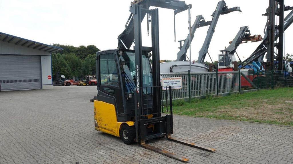 Jungheinrich EFG216GE-120-500ZT 2012 E4871 EFG216GE-120-500ZT 2012 1 Forklift image 4