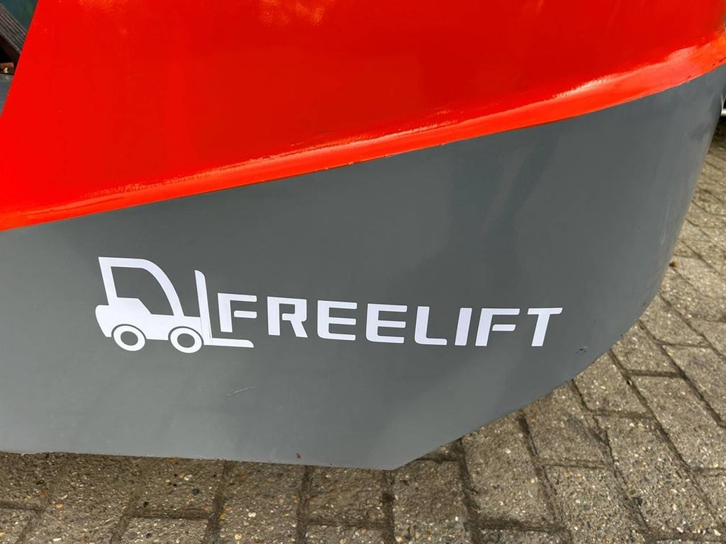 Forklift Freelift CMF05 Electric 500kg New Freelift CMF05 0 Forklift image 5