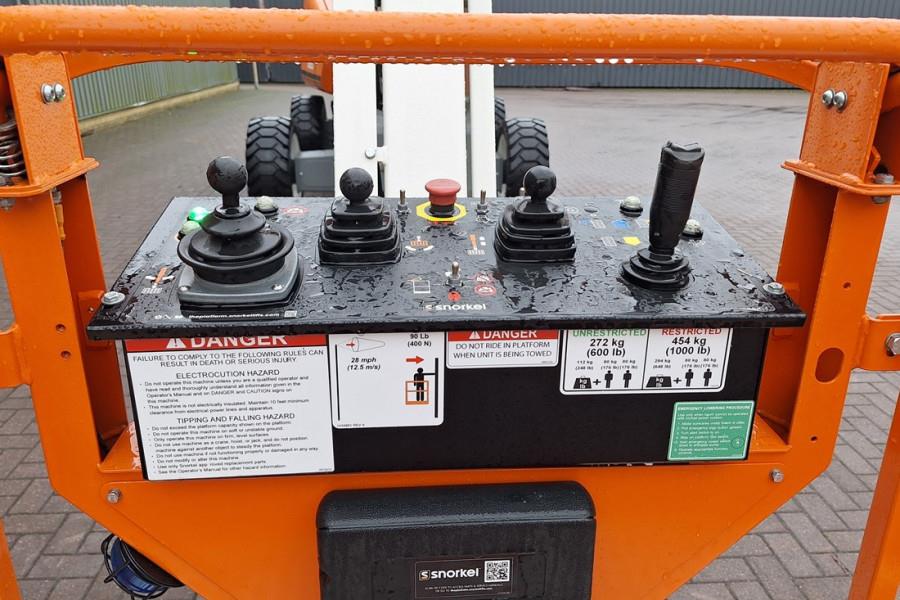 Snorkel 660SJ Valid Inspection, *Guarantee! CE, Diesel, 4x 2025 SNORKEL - 660SJ - 63955 660SJ Valid Inspection, *Guarantee...