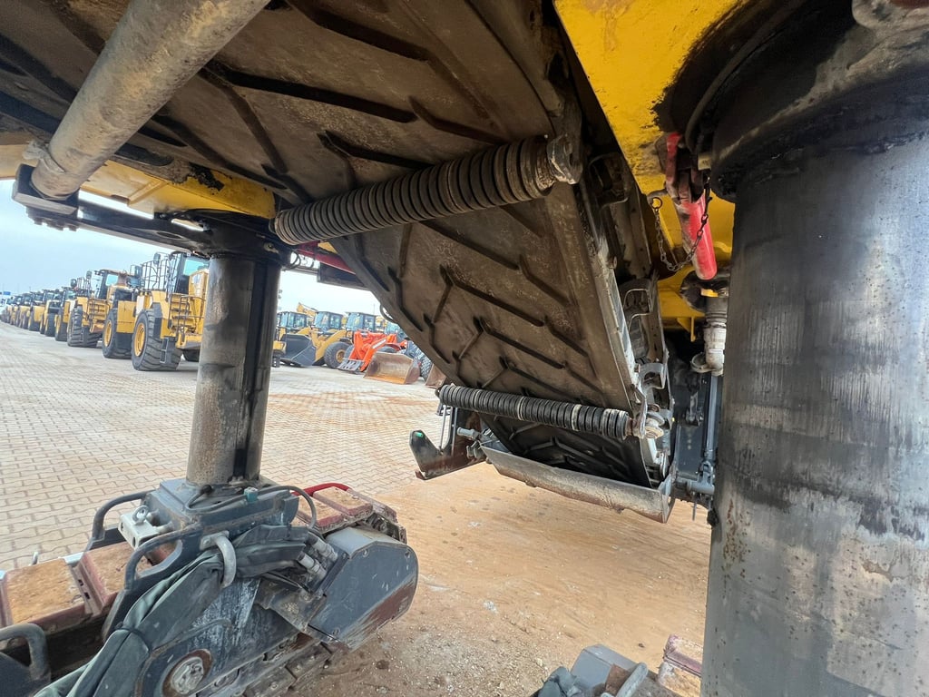 Bomag BM2000/75 Cold Planer 2017 70001142 BM2000/75 Cold Planer 2017 1 image 14